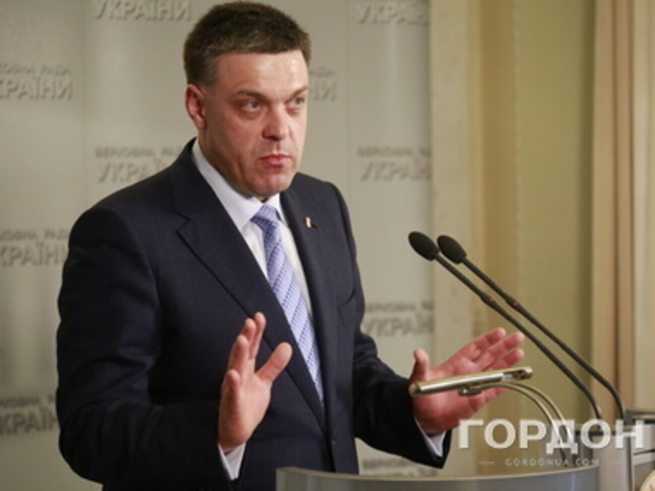 Тягнибок потребовал разорвать дипотношения с Россией