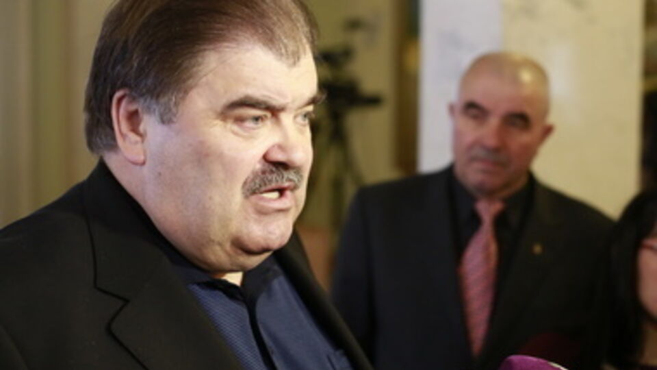 Владимир Бондаренко сообщил, что киевские предприятия передали батальону 12 единиц техники