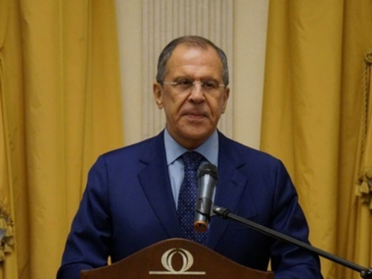 Лавров обиделся на Дещицу