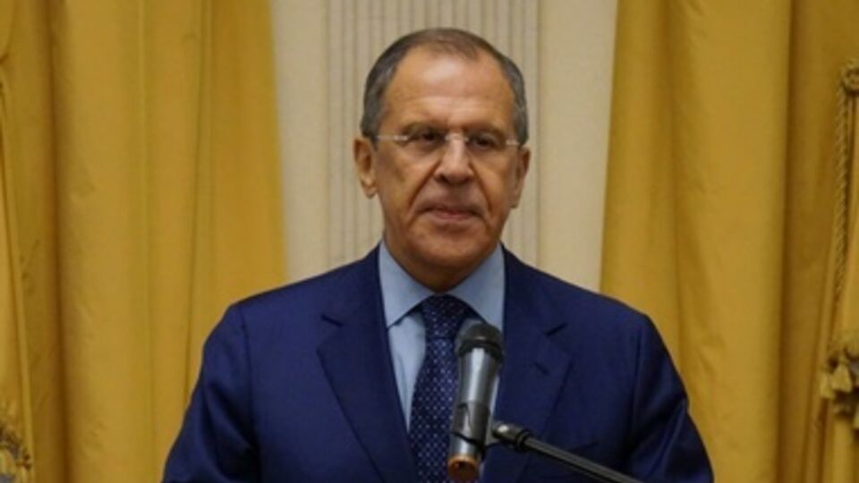 Лавров обиделся на Дещицу