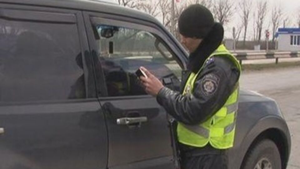 Террористы преследуют украинских правоохранителей