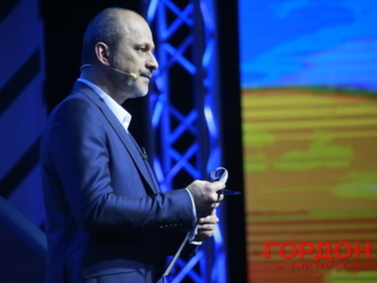 Президент не имеет права доходить до крайности в борьбе с боевиками, уверен Аласания