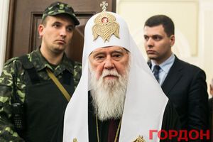 Украинцы с оружием в руках борются против врагов, пришедших на нашу землю – это и есть защита своего Отечества, уверен Филарет
