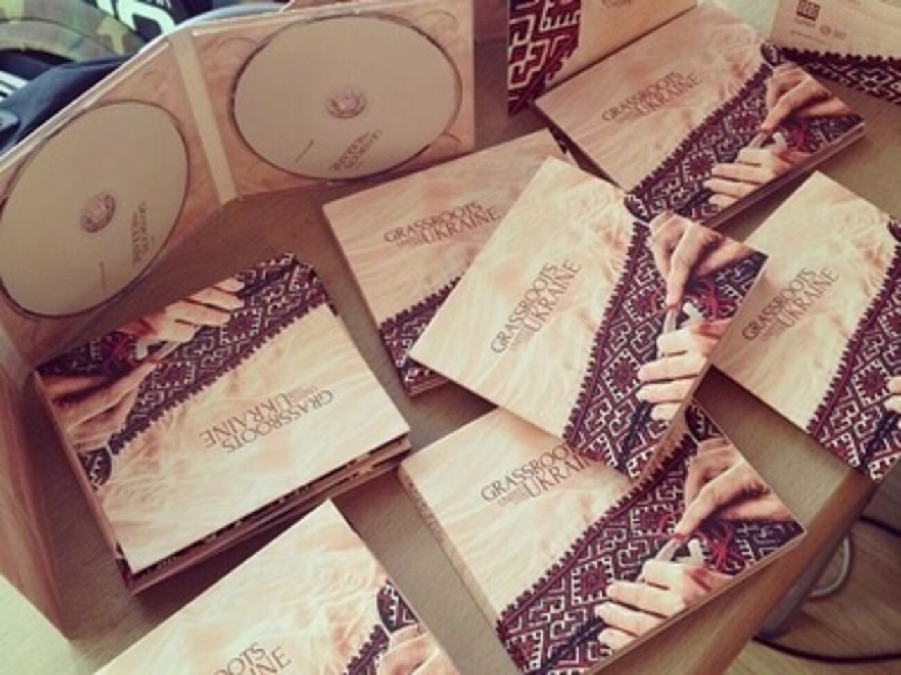 Для благотворительного проекта записали 15 композиций