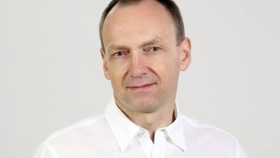 До февраля текущего года Владислав Атрошенко был членом фракции Партии регионов