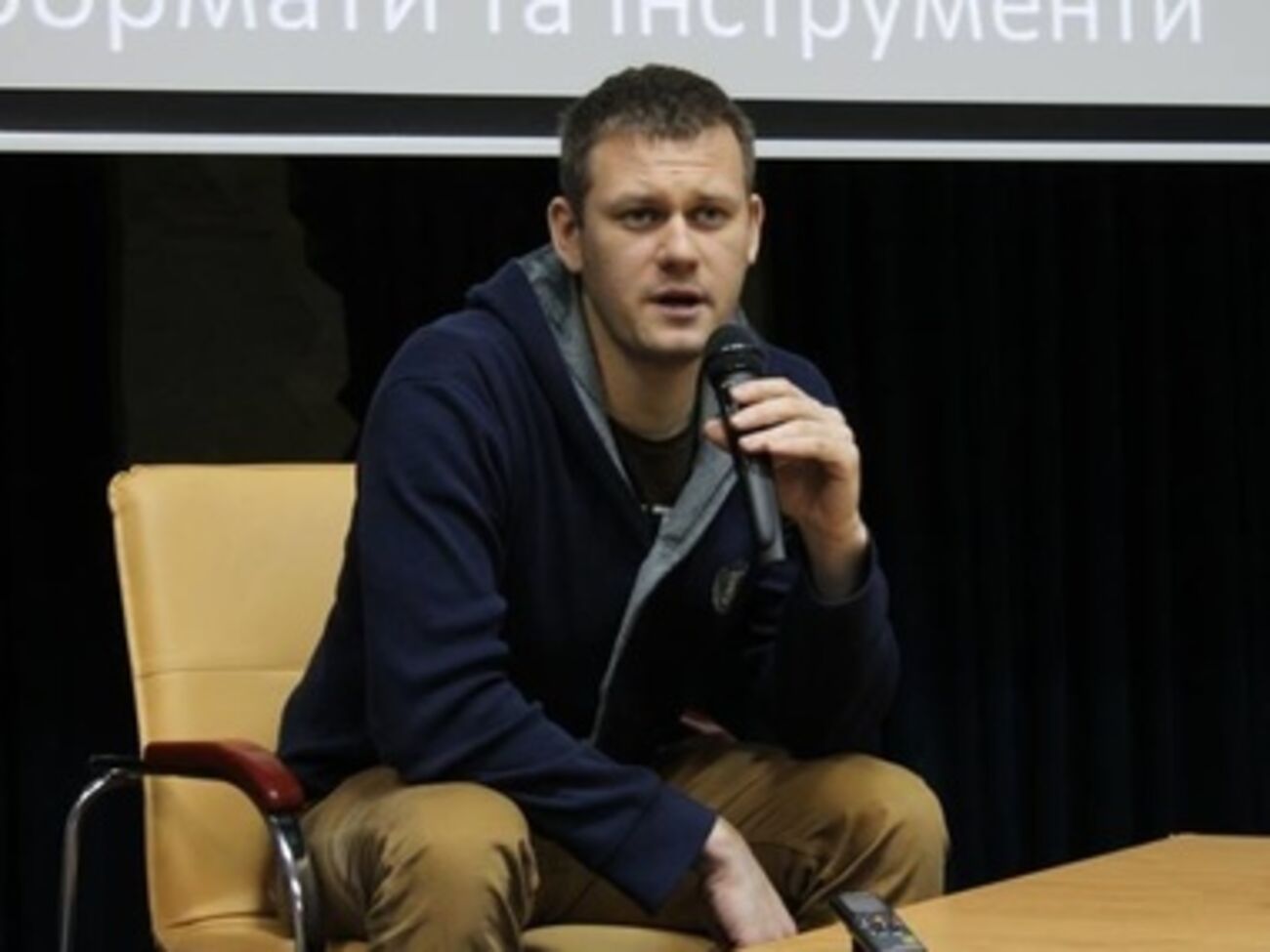 Денис Казанский: Есть и журналисты, но есть и пособники боевиков