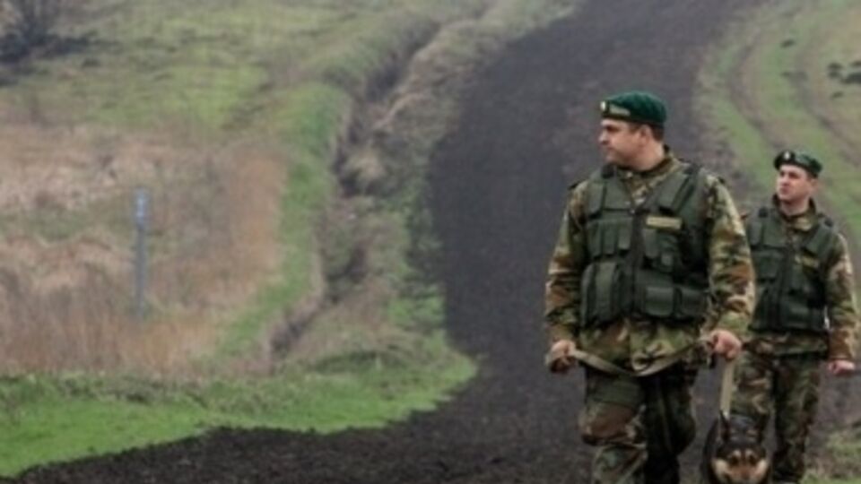 Госпогранслужба продолжает набор добровольцев, готовых защищать границу с Россией