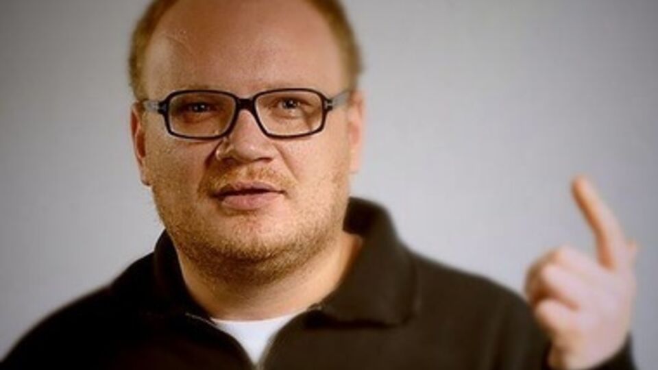 Олег Кашин призвал не принимать никаких новостей из зоны военных конфликтов за чистую монету