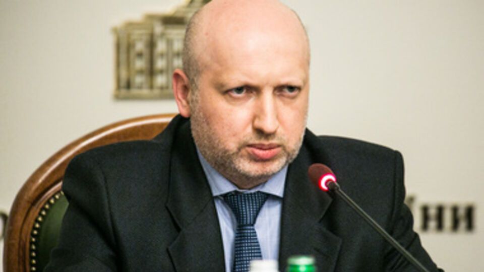 Турчинов хочет дисциплинировать депутатов