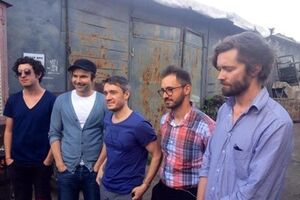 Все пятеро участников первого состава "Океана Эльзы" собрались вместе