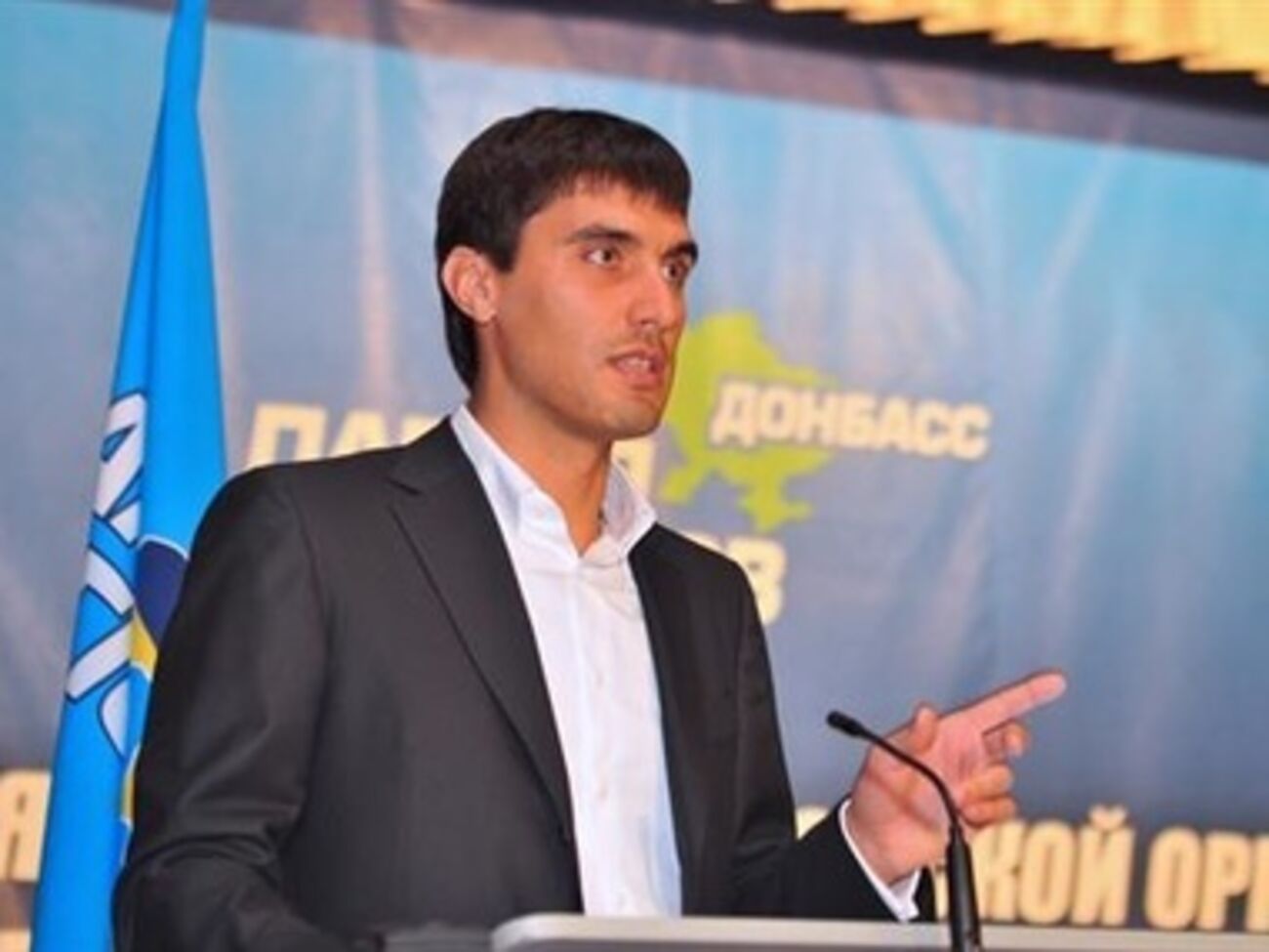 Председатель Донецкой областной организации Партии регионов Николай Левченко