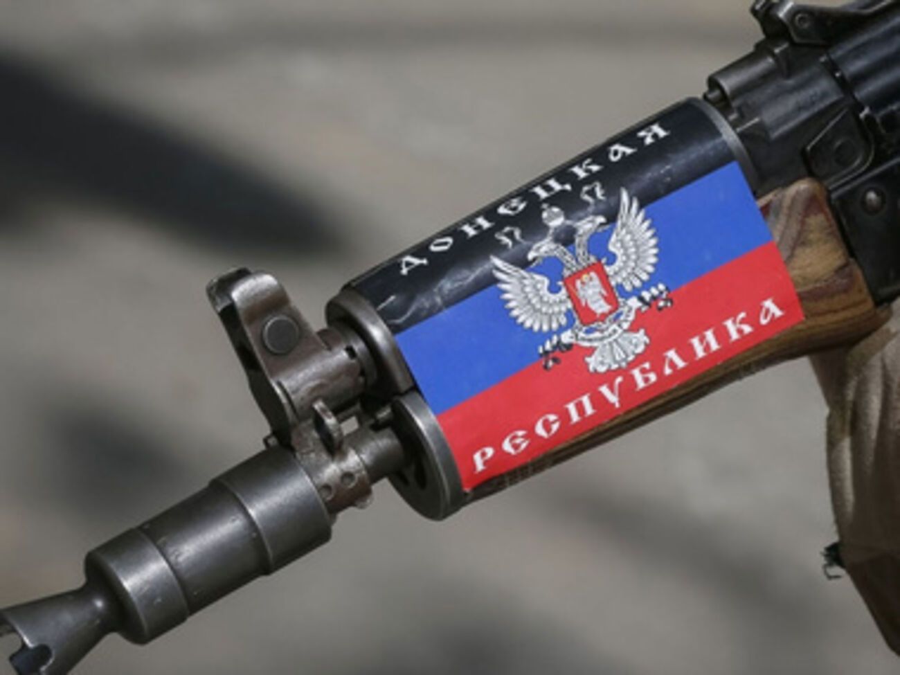 Боевики ограбили авто с медикаментами