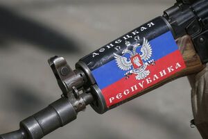 Боевики ограбили авто с медикаментами