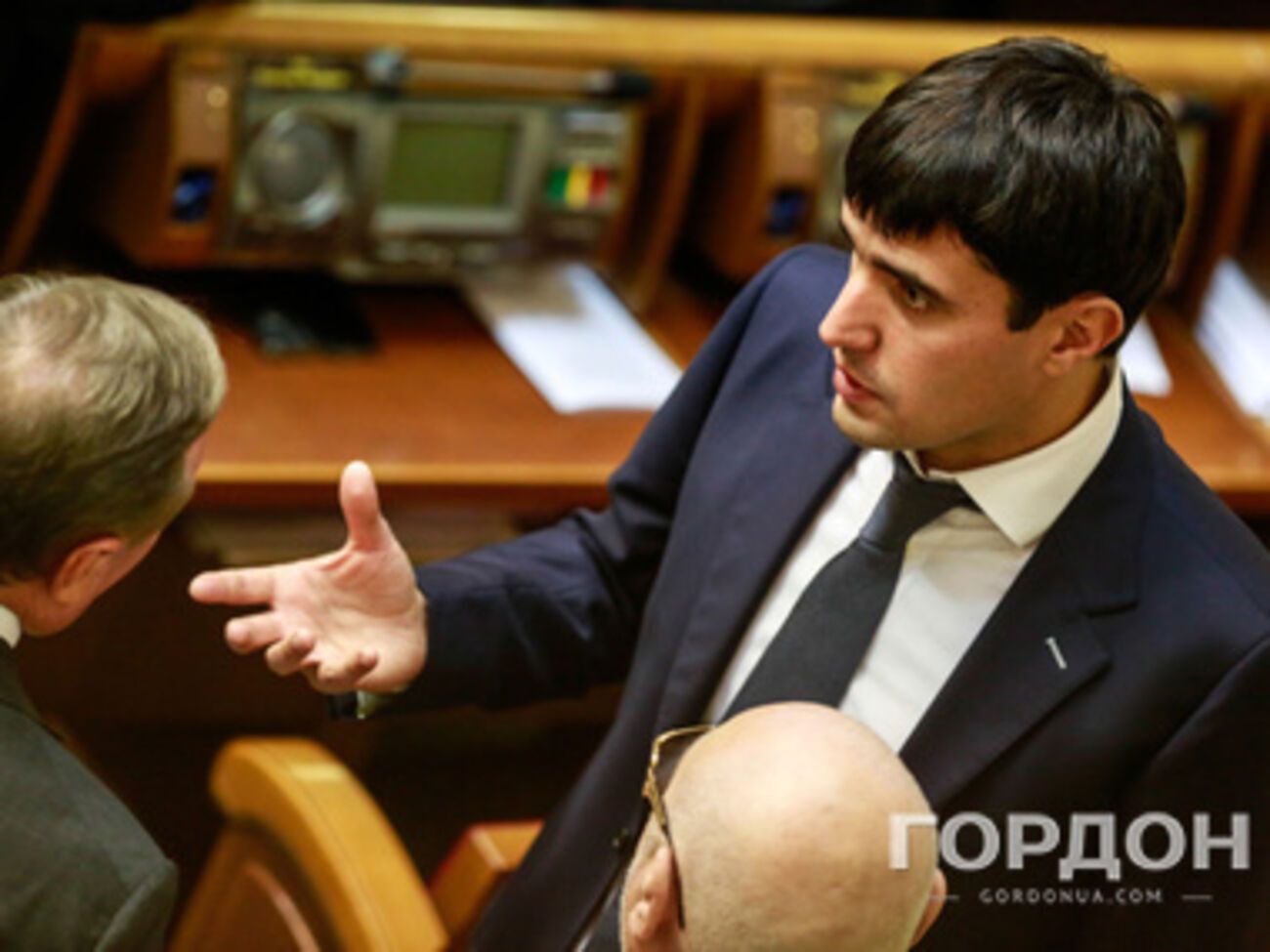 Сегодня утром помощники Николая Левченко заявили, что его могли похитить