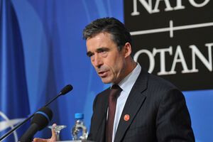 Расмуссен пригрозил России новыми санкциями