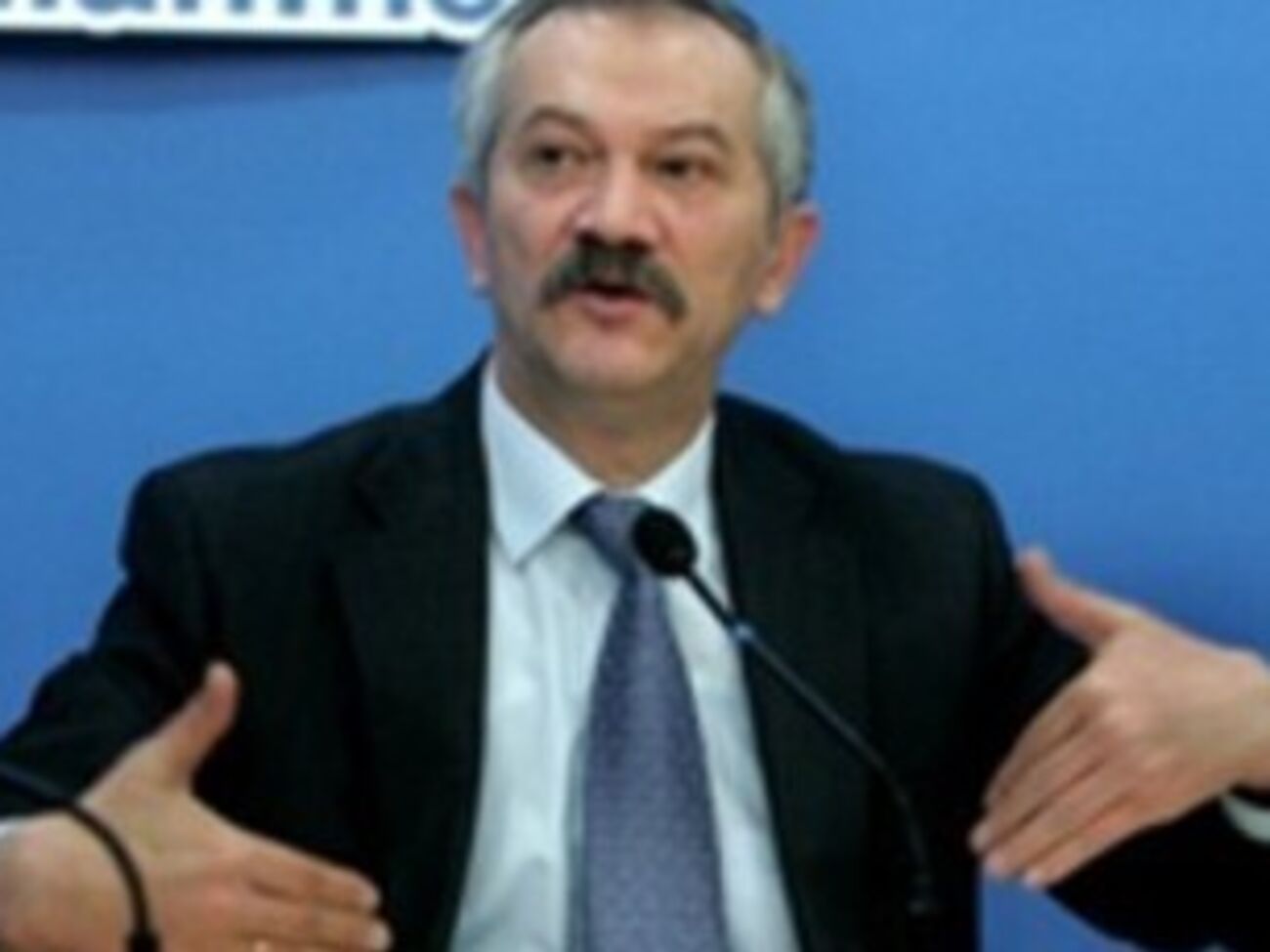 Виктор Водолацкий --- депутат Госдумы от партии Единая Россия, казачий генерал