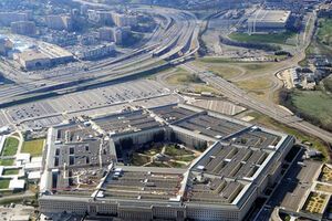 Представитель Пентагона приезжает в Киев