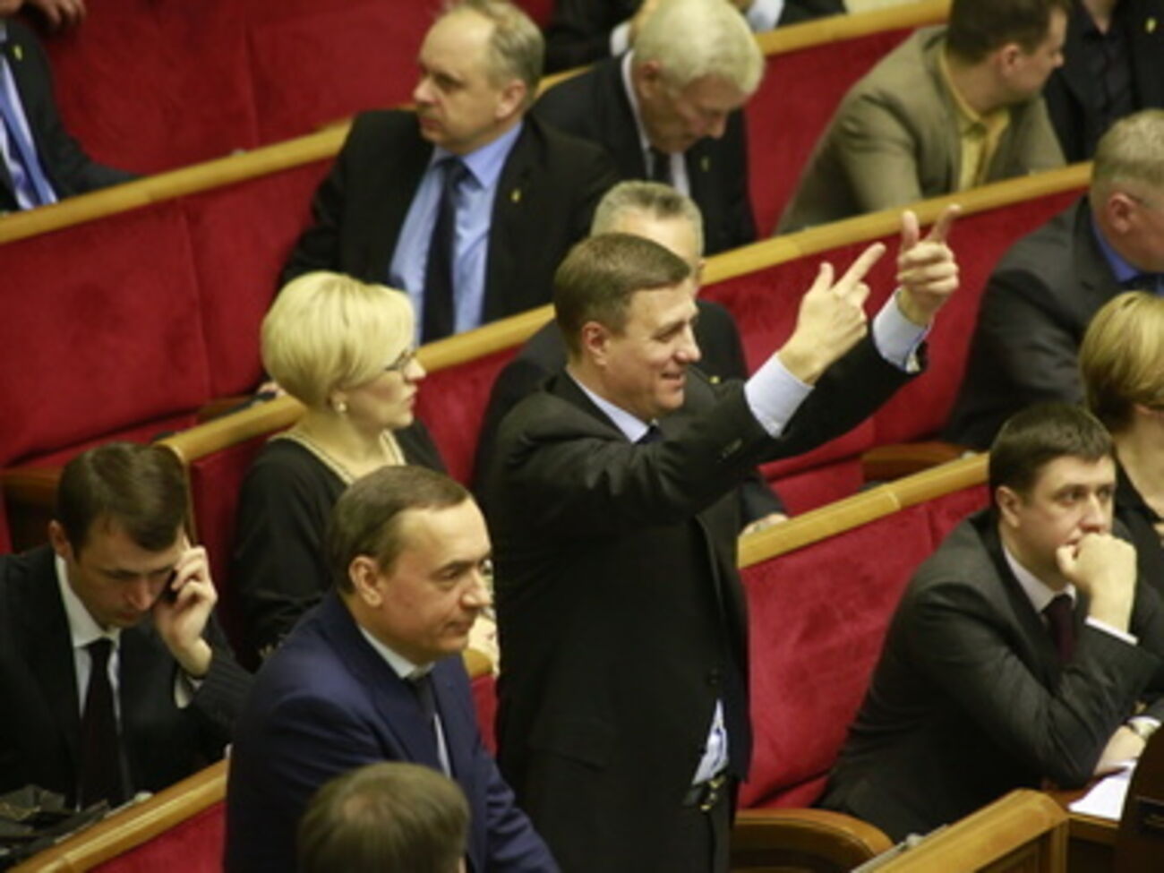 Рада завтра соберется на пленарное заседание