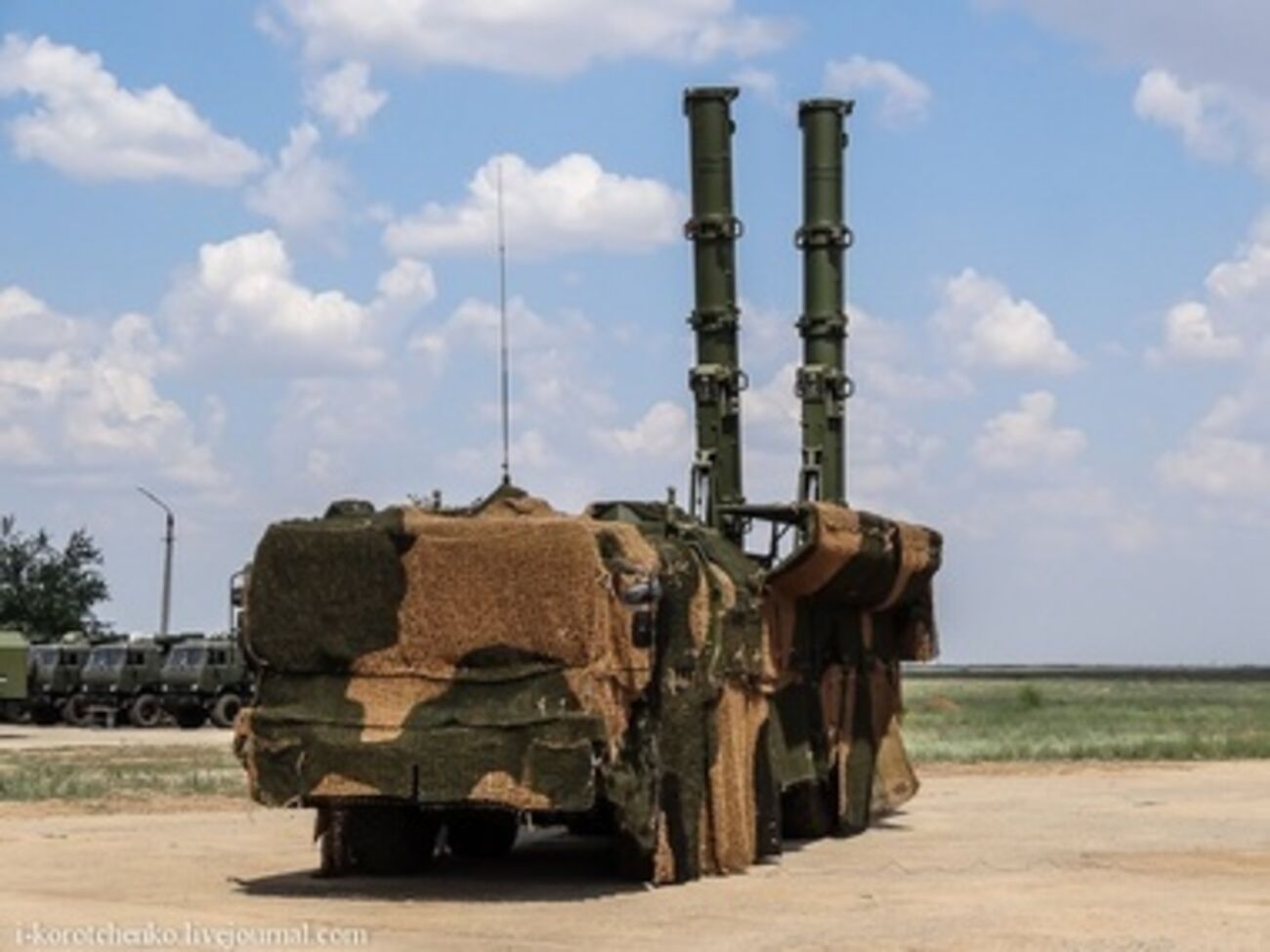 Россия задействует в учениях ракетные комплексы "Искандер-М"