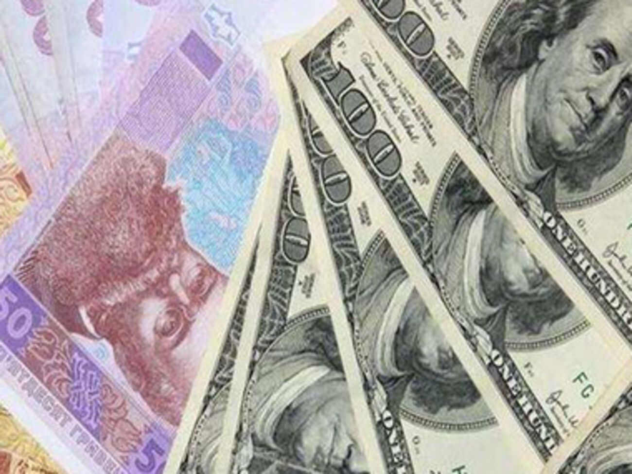 Доллар преодолел отметку в 12 грн