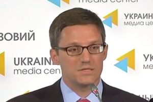 Дерек Шолле заявил, что США не будут оказывать Украине "военную помощь"