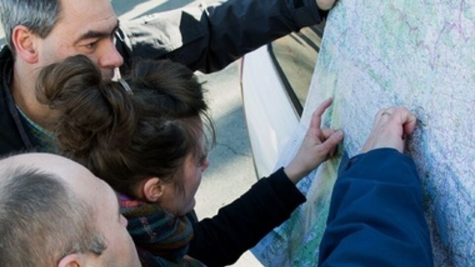 Поиски пропавших наблюдателей продолжаются