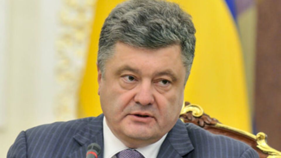 Петр Порошенко инициирует государственную программу по восстановлению жилья на Донбассе