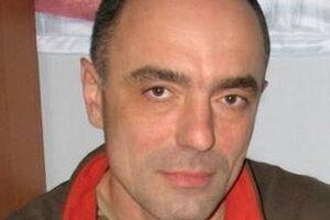 Население Донбасса молчит и трудно понять, какое у него настроение, заявил блогер