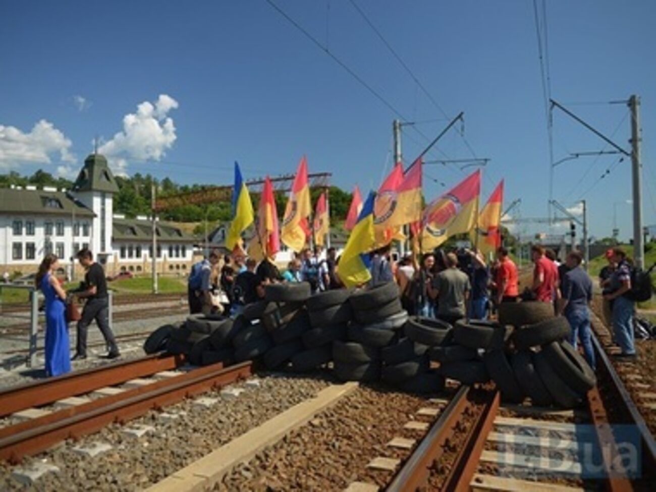 Мост перекрыли на сутки