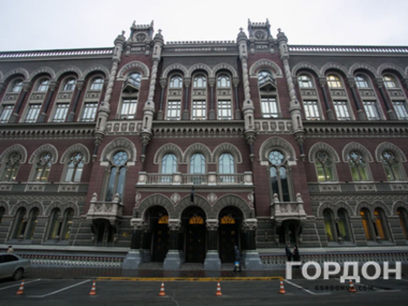 Нацбанк опубликовал статистику доходов украинских банков за первые пять месяцев 2014 года