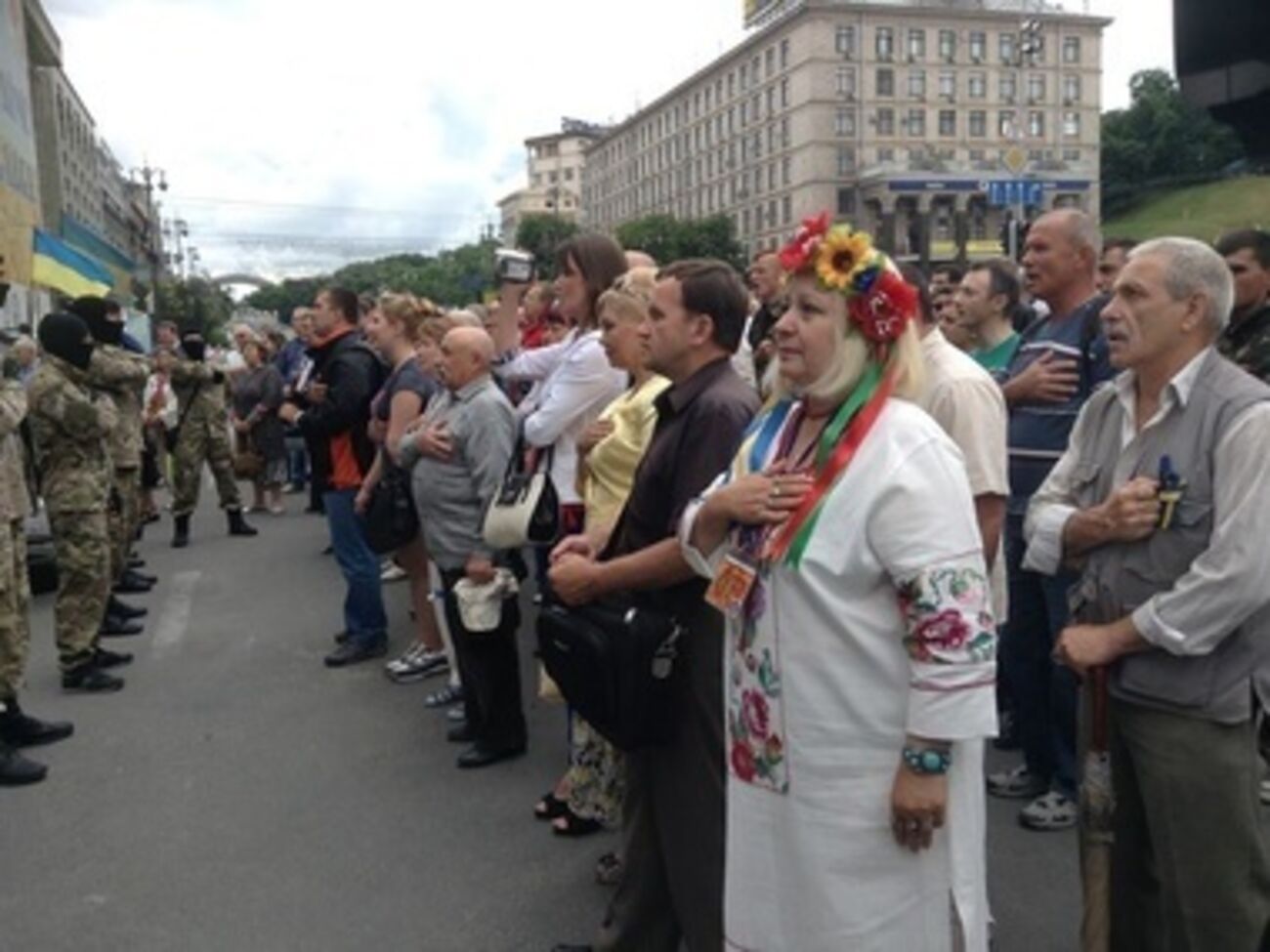 Вече 15 июня начали с&nbsp;минуты&nbsp;молчания в память о погибших украинских военных&nbsp;