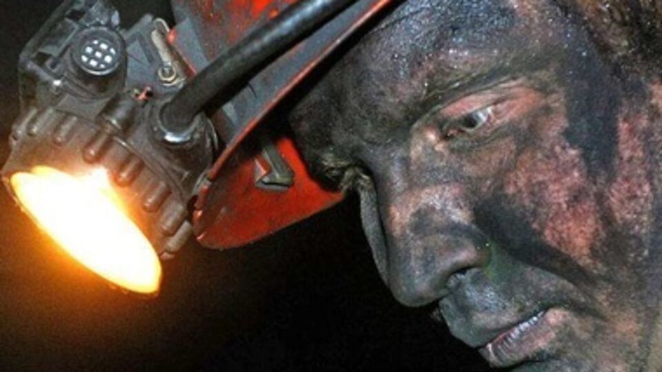 Люди оказались заблокированными вследствие внезапного поднятия подземных вод