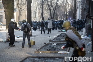 Во время протестов в Киеве в феврале погибли более ста человек