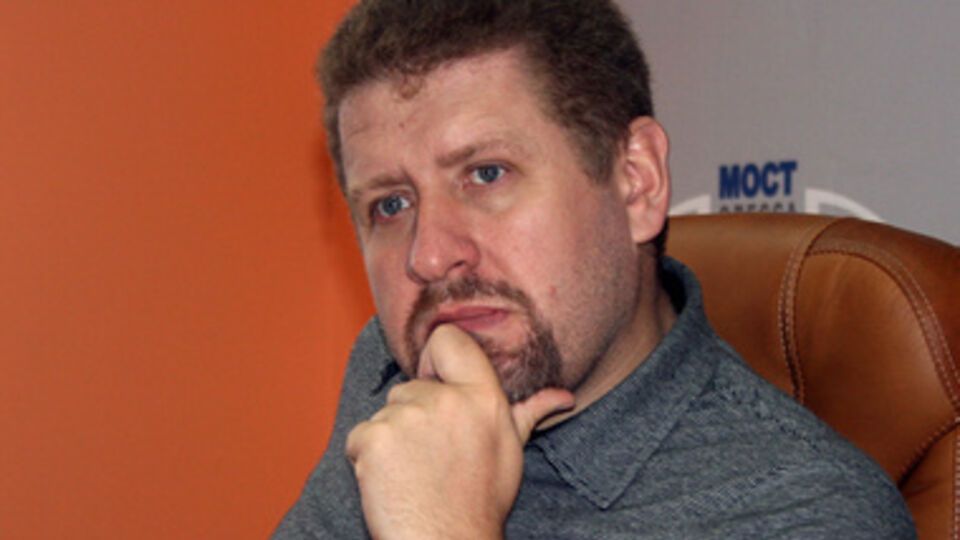 Кость Бондаренко: Задача киевской власти – не допустить социальных потрясений