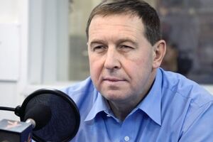 По мнению экс-советника Путина Андрея Илларионова, конфликт в Украине нельзя решить дипломатическим путем.