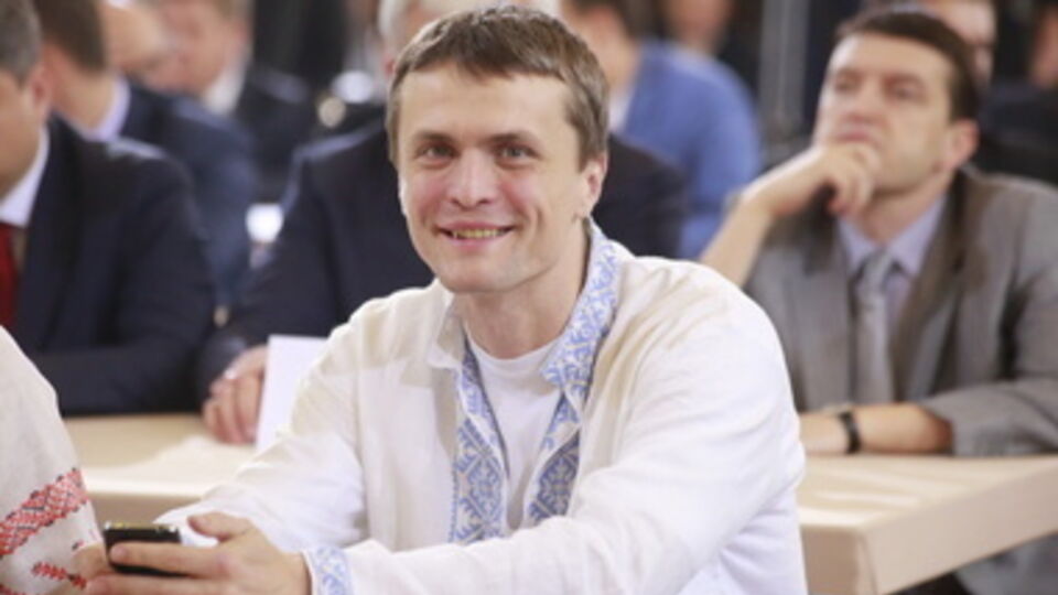 Власти надо активно работать с организаторами конфликтов, считает Луценко