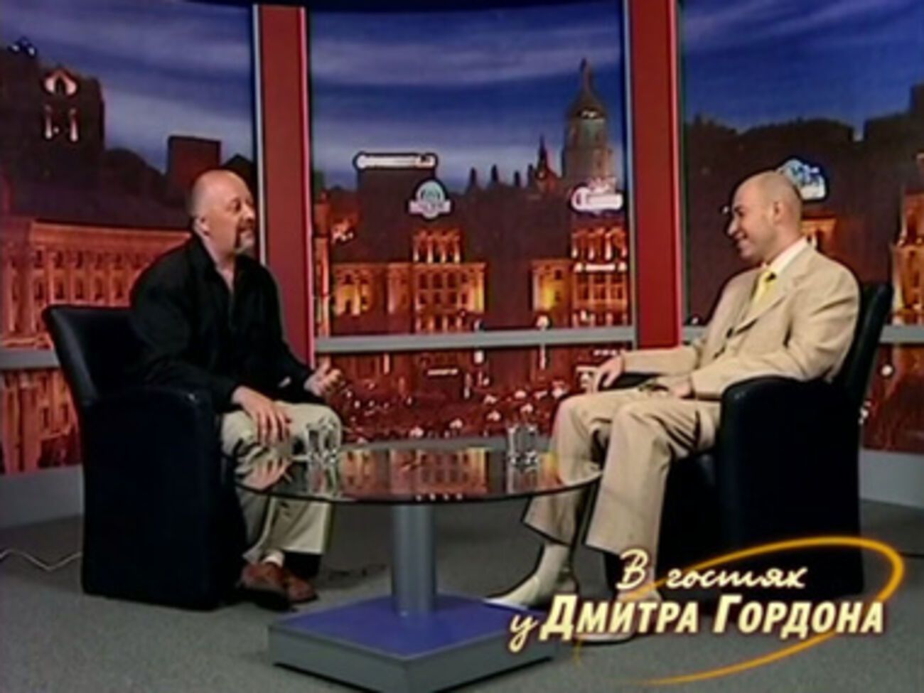 Андрей Миколайчук: Мою квартиру грабили трижды. Как-то "Бульвар" написал: "Где музыкант хранит деньги? В пианино!". Там их и нашли