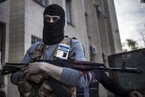 Террористы захватили еще два админздания