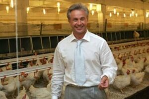 Косюк является владельцем торговой марки "Наша ряба"