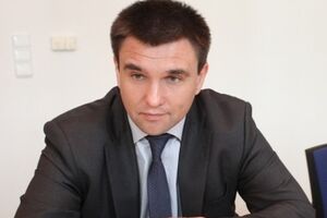 Климкин и Буркхальтер обсудили ситуацию на Донбассе