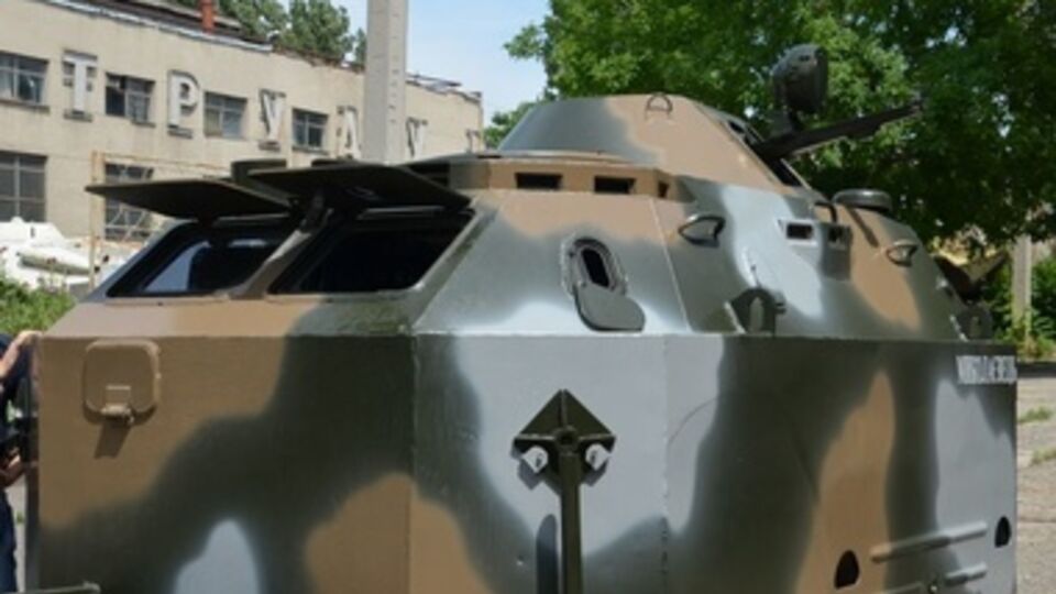 Передвижной блокпост на основе БТР