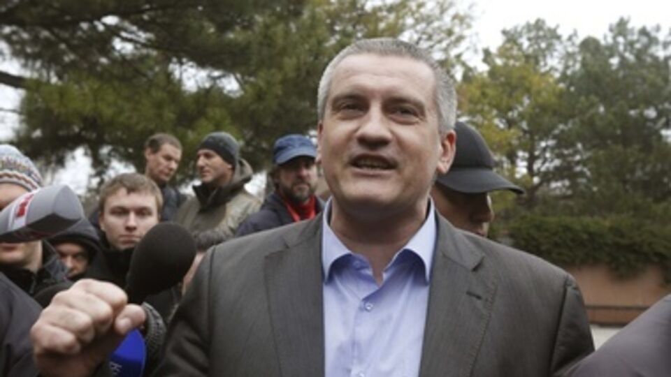 Аксенов рассказал о выдаче российских паспортов крымчанам