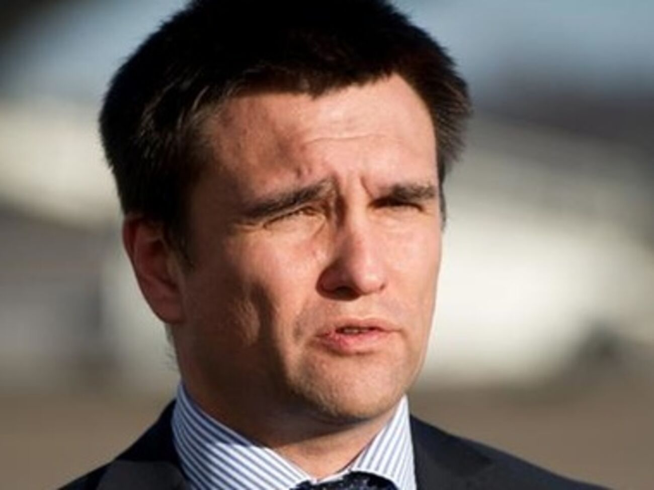 Климкин считает отмену разрешения на ввод войск РФ в Украину недостаточной для урегулирования кризиса на востоке страны