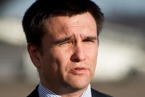Климкин считает отмену разрешения на ввод войск РФ в Украину недостаточной для урегулирования кризиса на востоке страны
