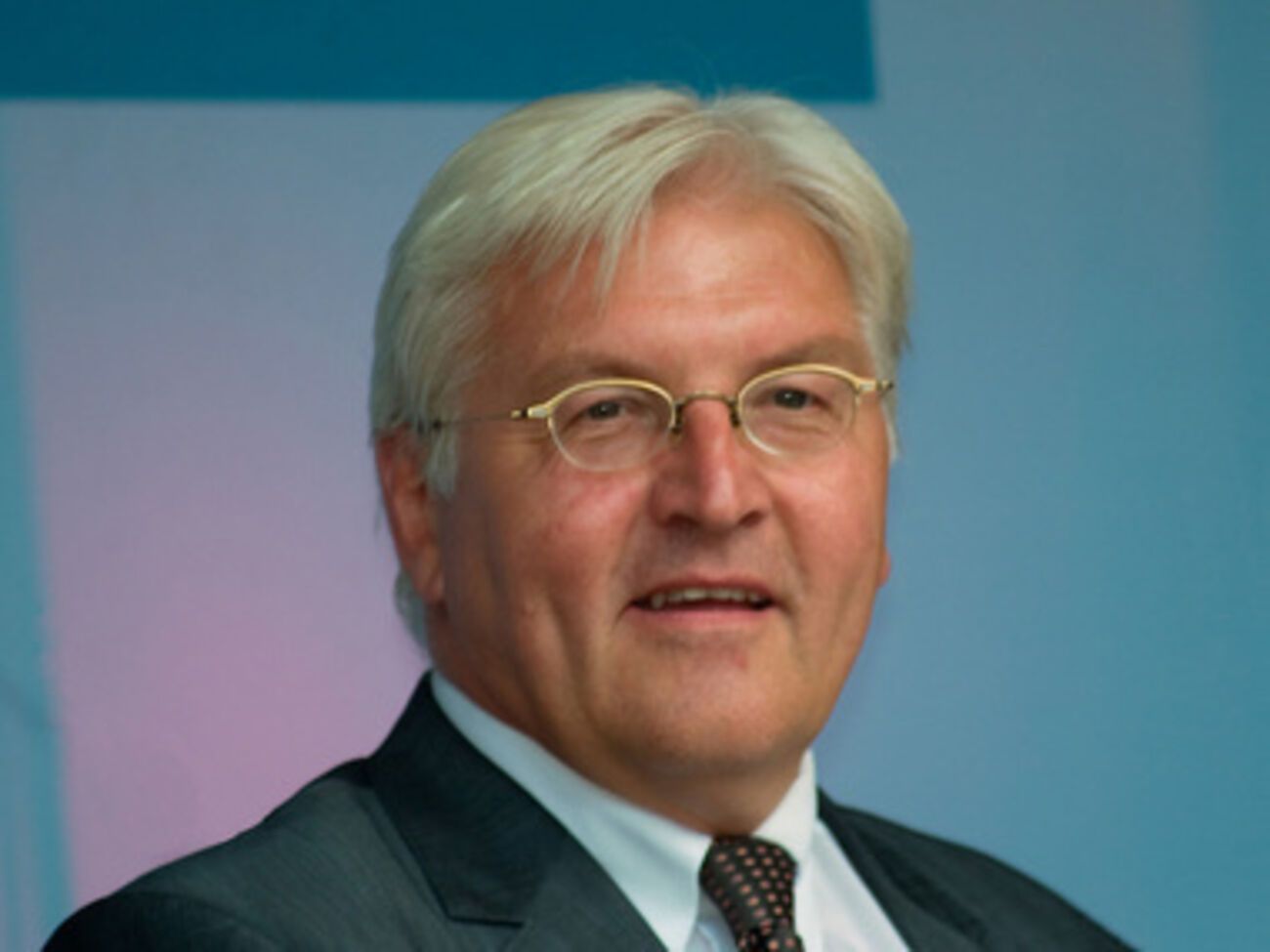 Любой прогресс могут быстро нивелировать сепаратисты при поддержке "третьей стороны", заявил дипломат