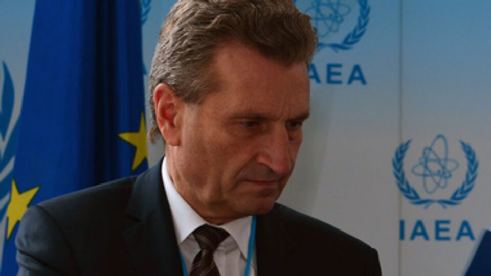 Эттингер надеется на продолжение консультаций между Украиной, Россией и ЕС