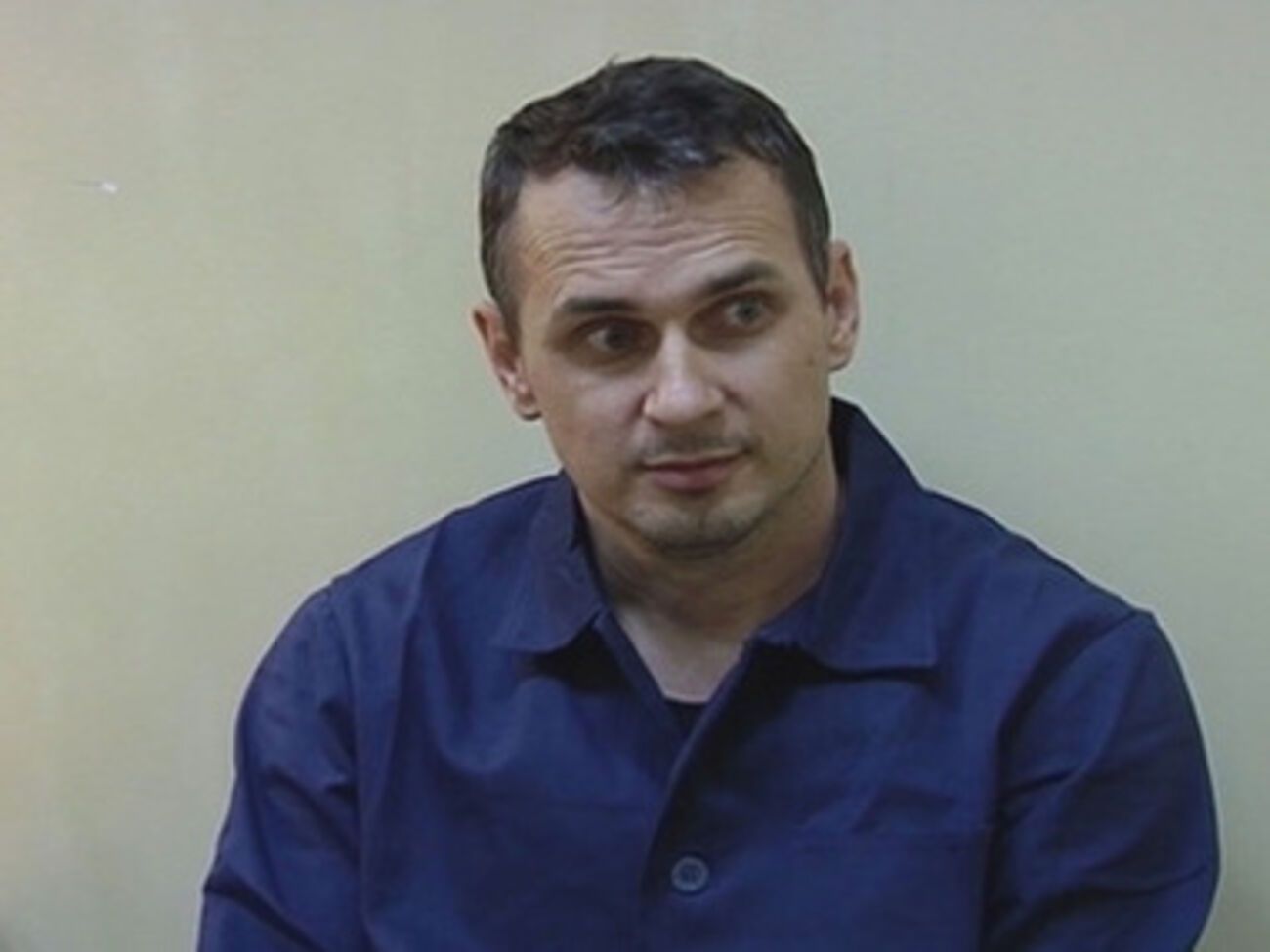 11 мая Олега Сенцова задержали в Крыму