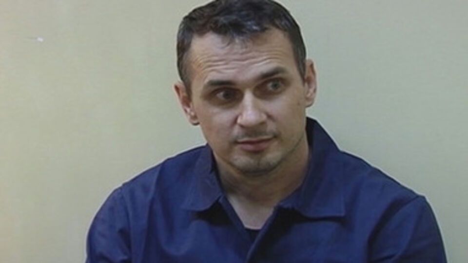 11 мая Олега Сенцова задержали в Крыму