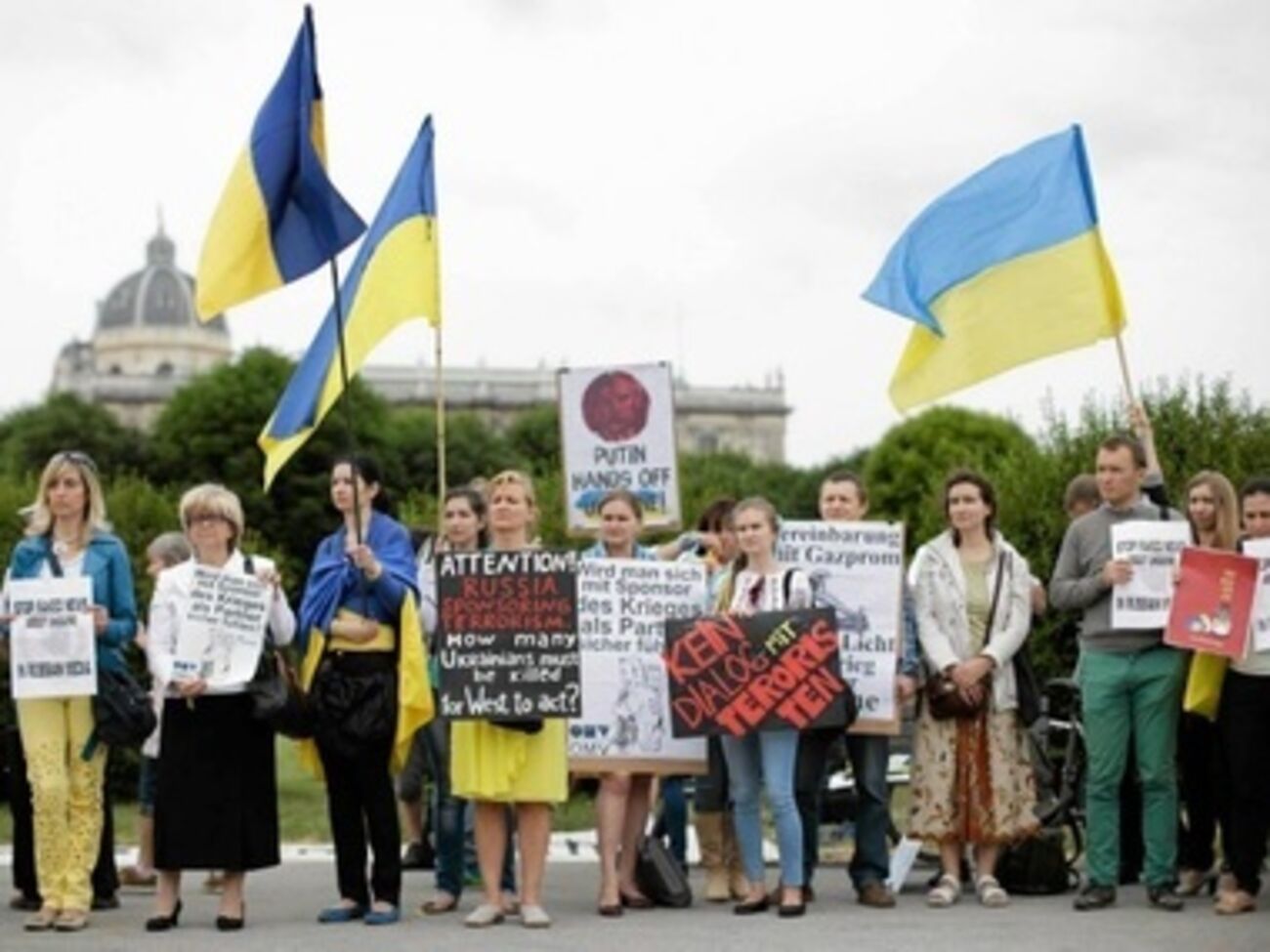 Акция протеста против визита Путина в Вене, 24 июня 2014 года