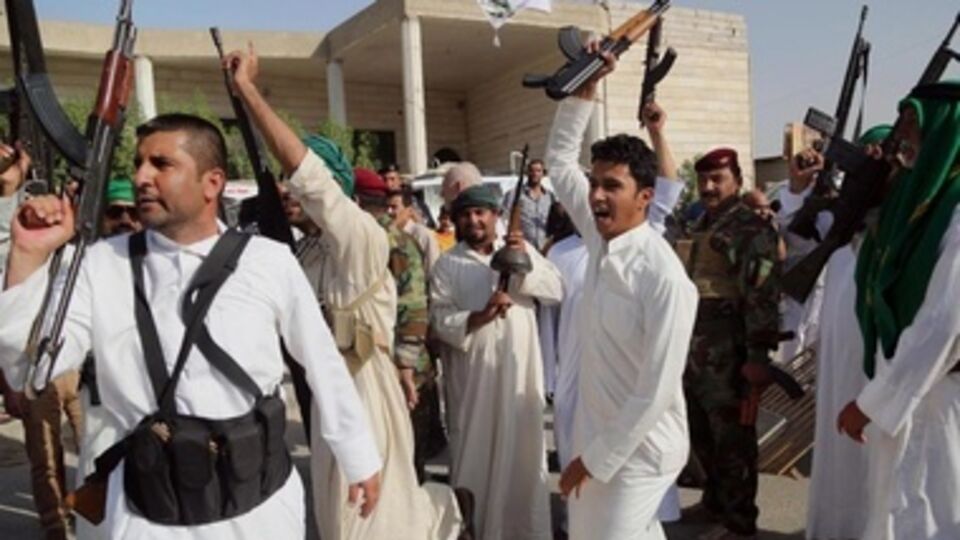 В Ираке продолжаются столкновения между правительственными войсками и суннитами